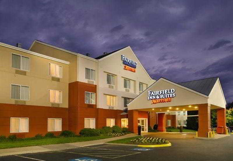 La Quinta By Wyndham Manassas Battlefield Hotel Exterior photo